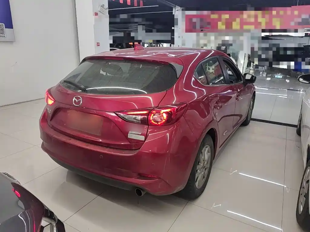 Mazda 3 Axela — миниатюра 7