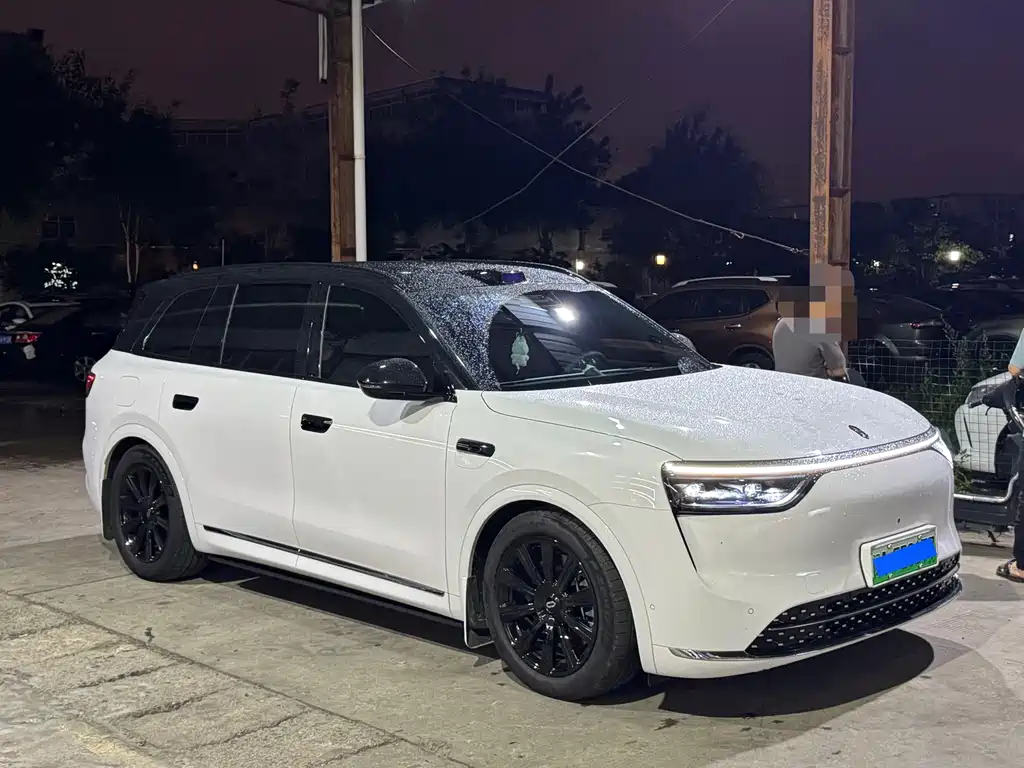 AITO AITO M8 — миниатюра 2