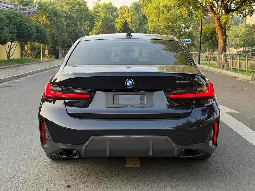 BMW 3 Series — миниатюра 5