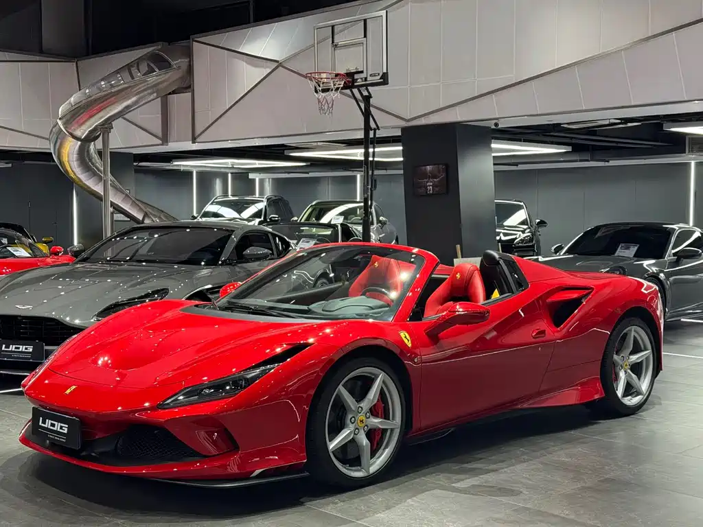 Ferrari F8 2020