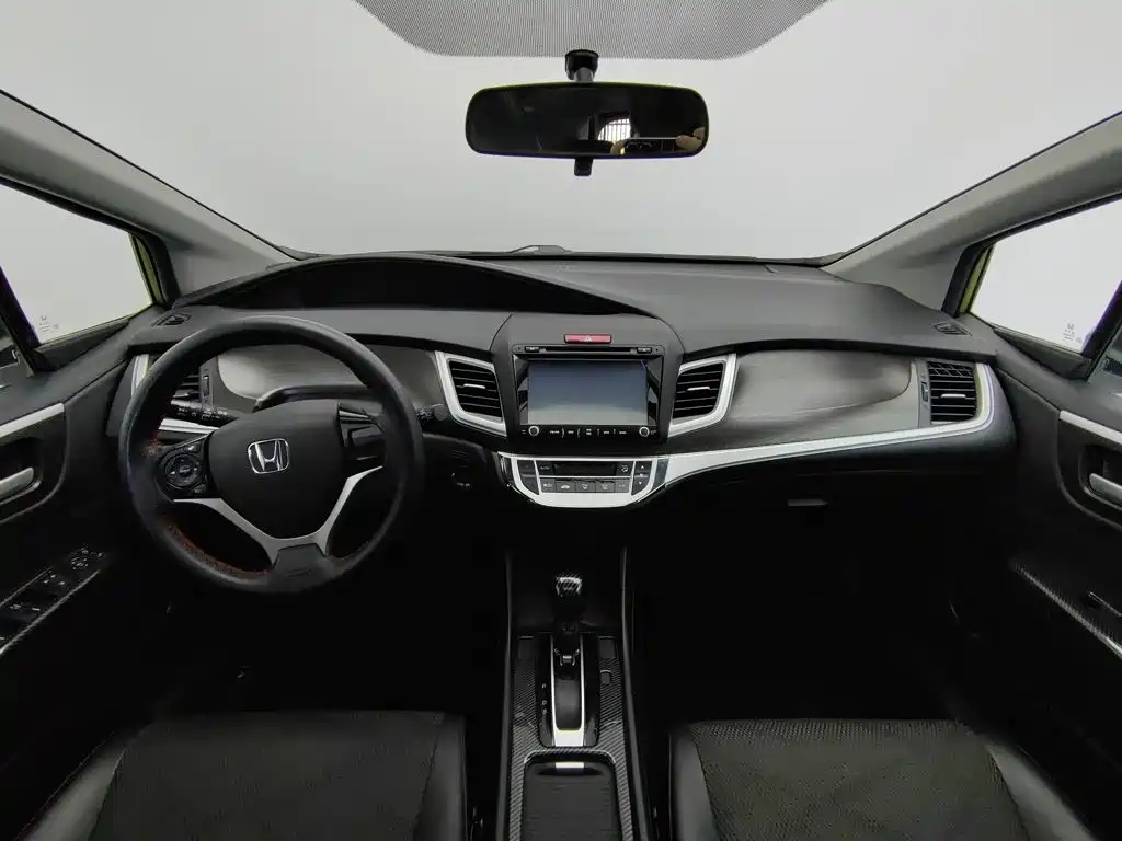 Honda Jade — миниатюра 5