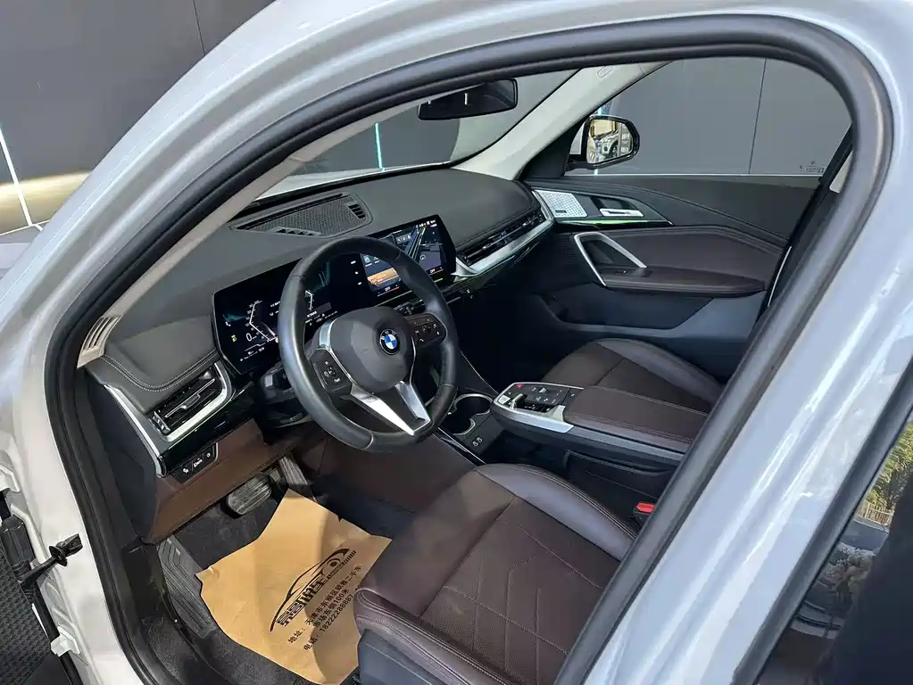 BMW X1 — миниатюра 11