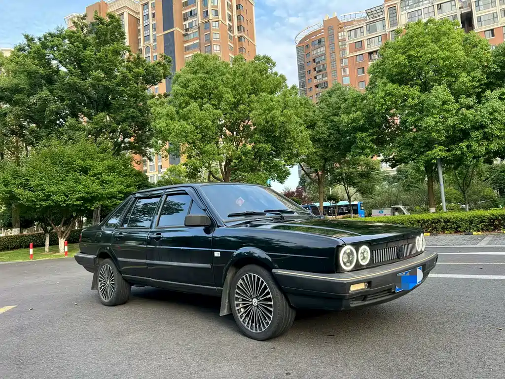 Volkswagen Santana Classic — миниатюра 3
