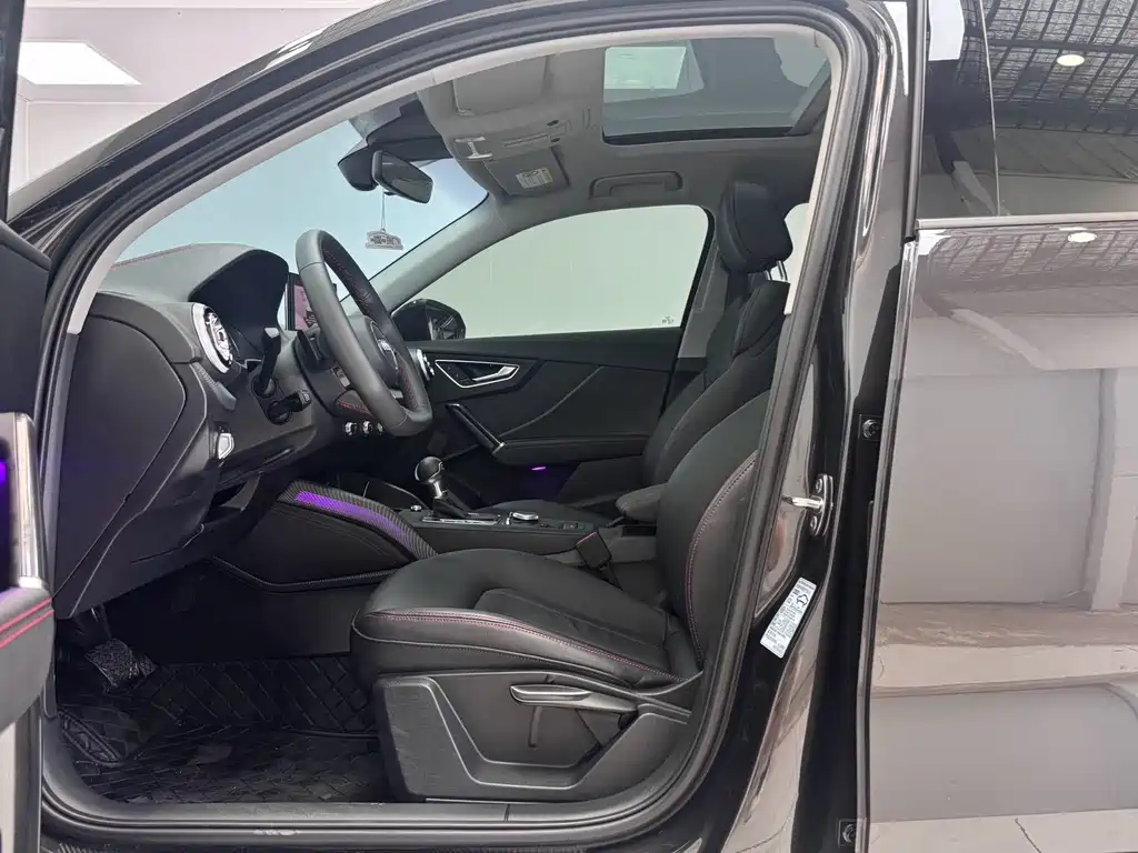Audi Q2L — миниатюра 13