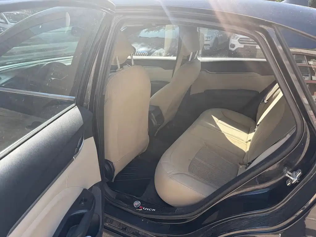 Buick Excelle — миниатюра 4