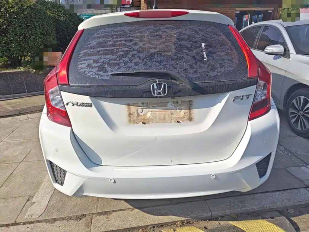 Honda Fit — миниатюра 6