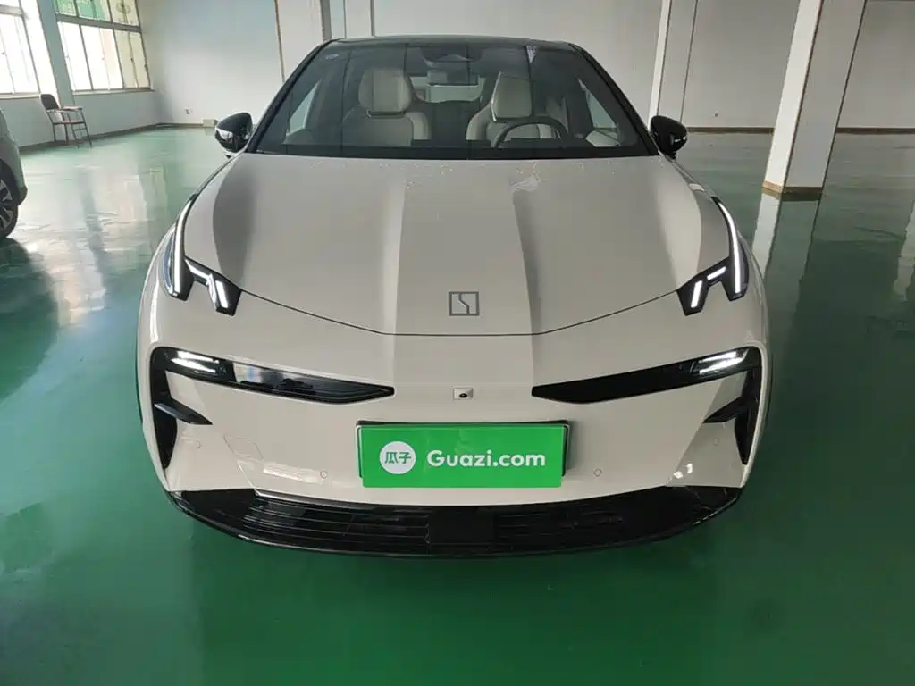 Zeekr X 2025 мест