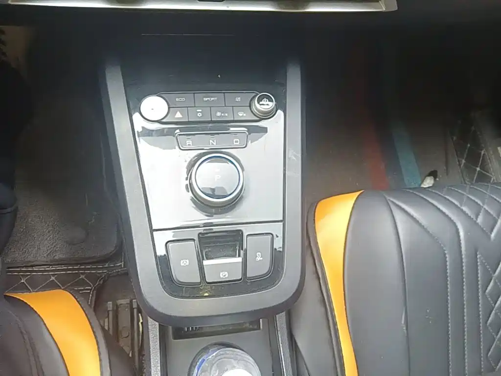 BYD e2 — миниатюра 14