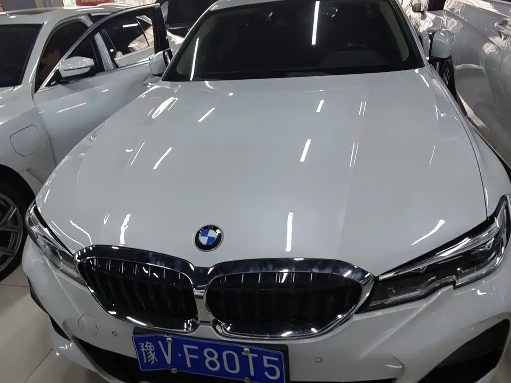 BMW 3 Series 2021