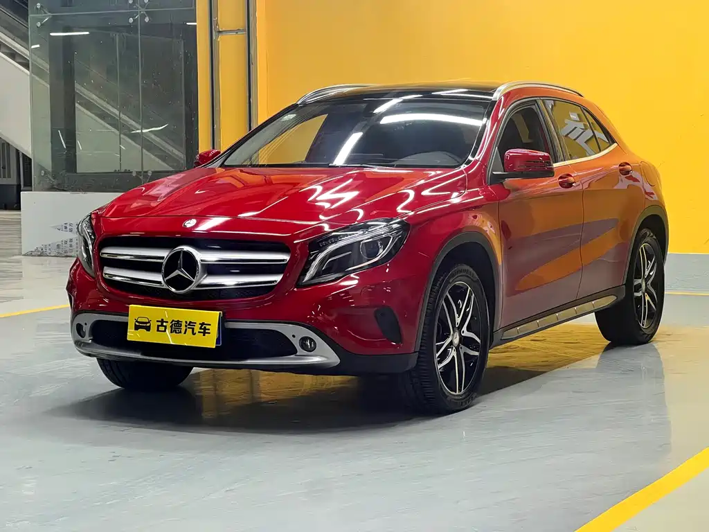 Mercedes-Benz GLA 2016