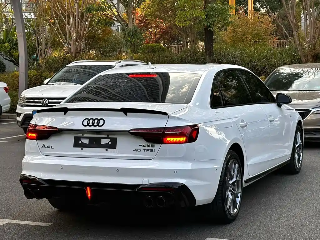 Audi A4L — миниатюра 9