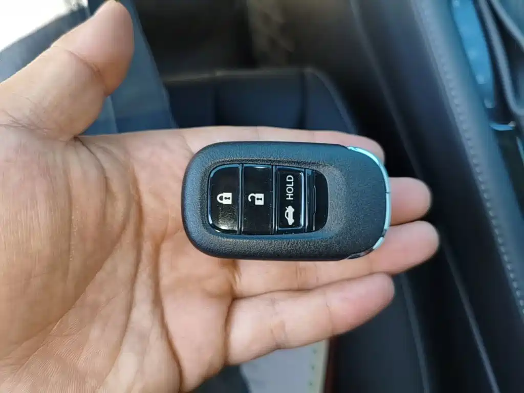 Honda Accord — миниатюра 9