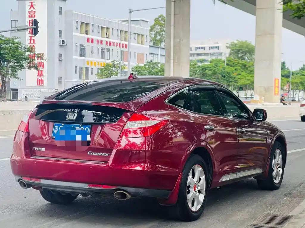 Honda Crosstour — миниатюра 5