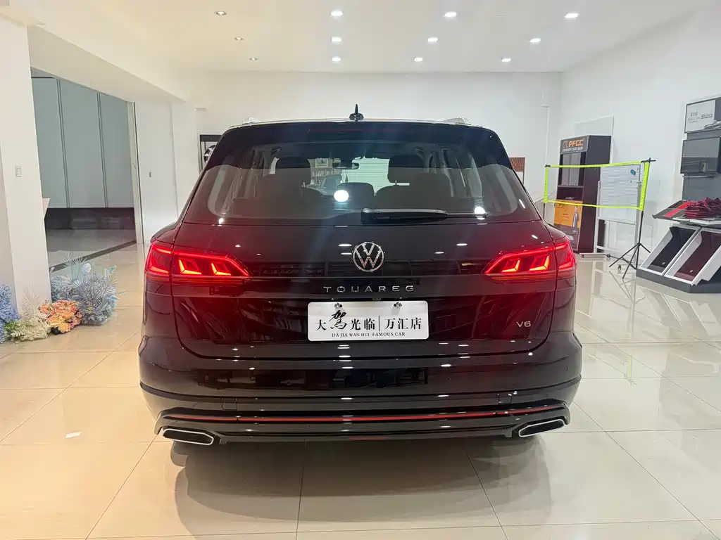Volkswagen Touareg 2022 3.0TSI Sport