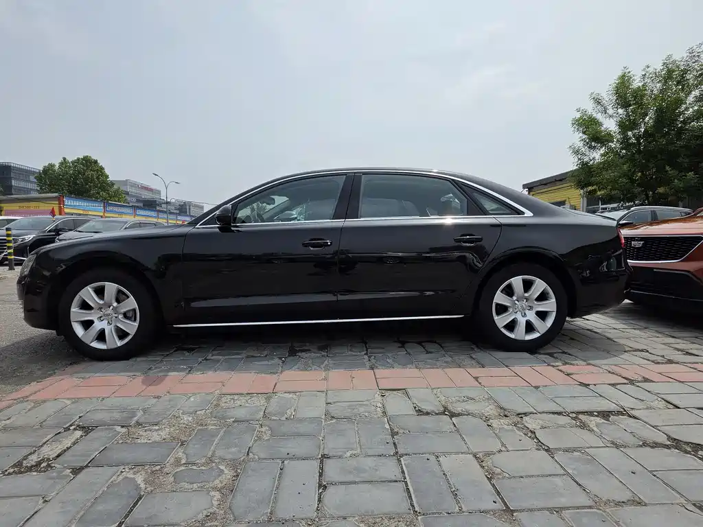 Audi A8 2013 A8L 45 TFSI quattro Luxury