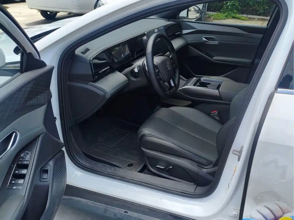 BYD Qin L L 2025 EV 545KM