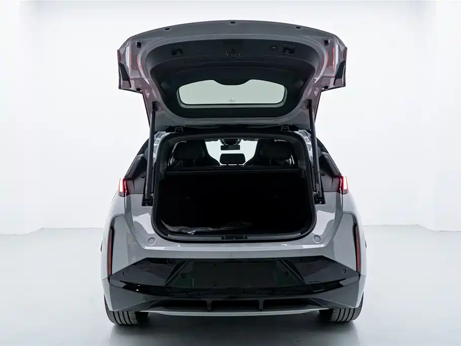 Zeekr X 2025 мест