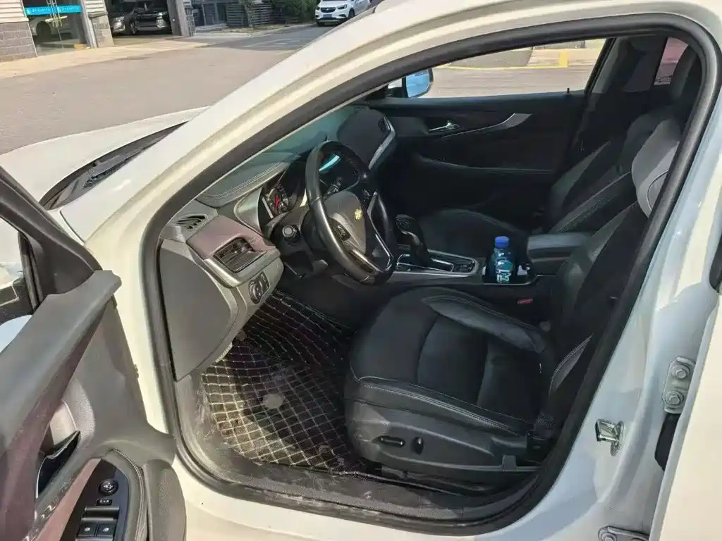 Chevrolet Malibu — миниатюра 3