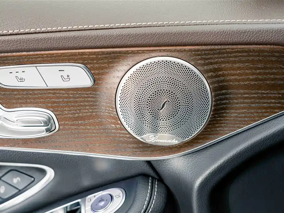 Mercedes-Benz GLC — миниатюра 16