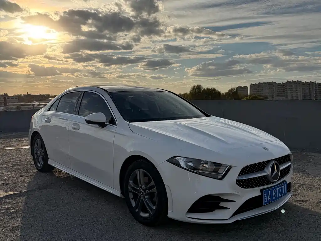 Mercedes-Benz A-Class — миниатюра 3