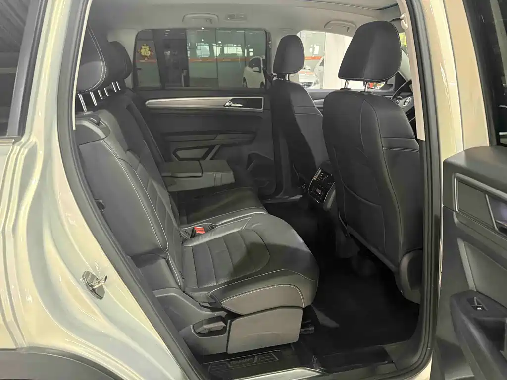 Volkswagen Teramont — миниатюра 22