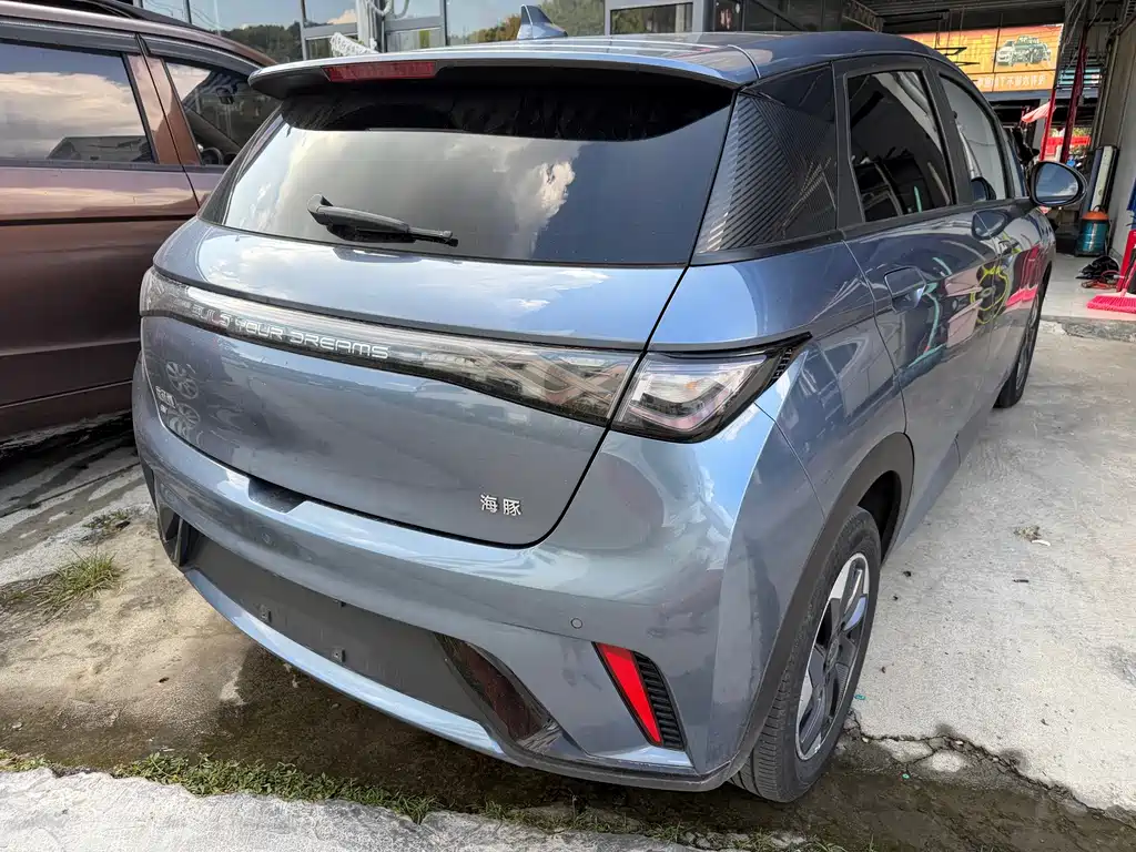 BYD Dolphin — миниатюра 6