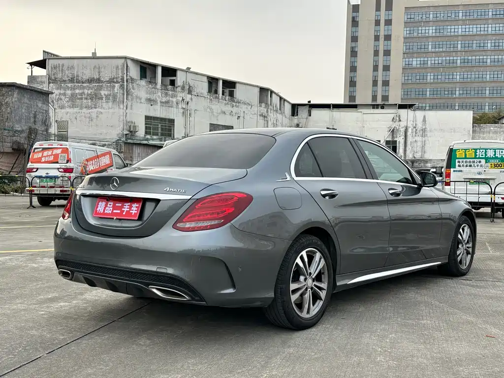 MERCEDES-BENZ C CLASS