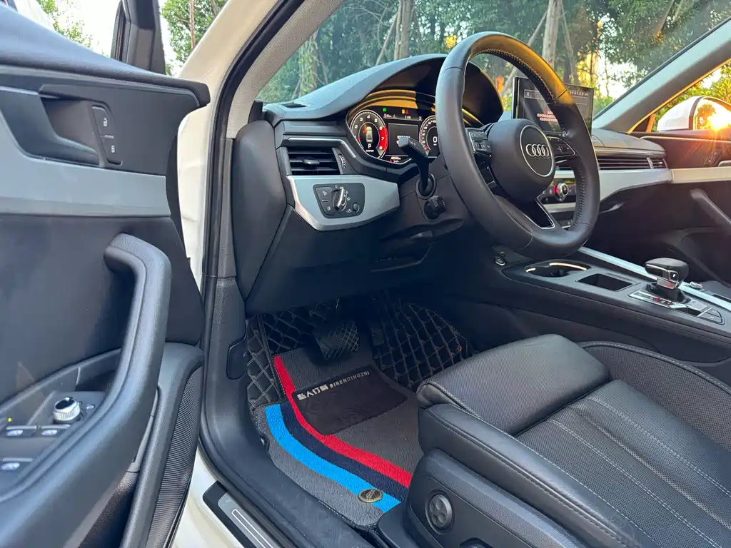 Audi A4L 2020 40 TFSI Fashion