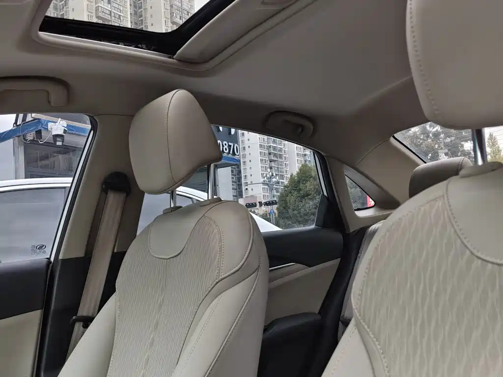 Buick Excelle — миниатюра 13