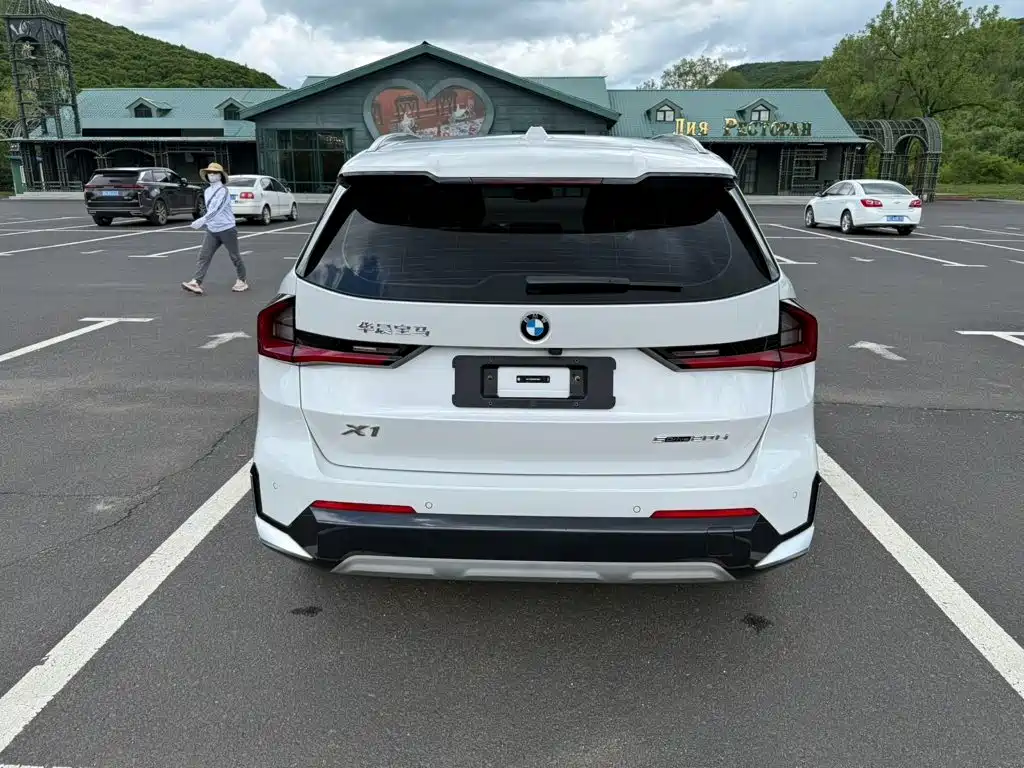 BMW X1 — миниатюра 5