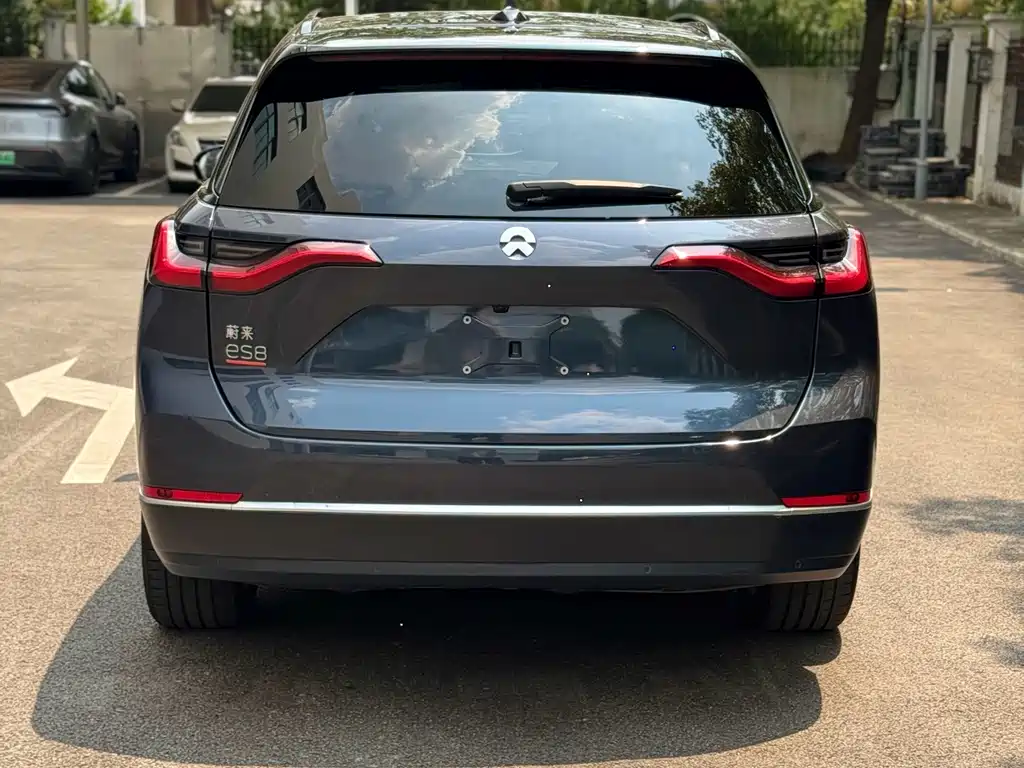 NIO ES8 — миниатюра 6