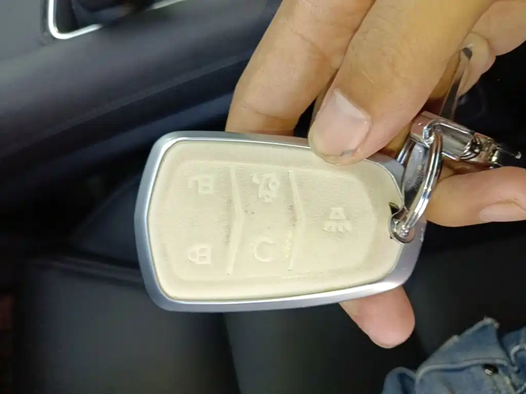 Cadillac XT5 — миниатюра 9
