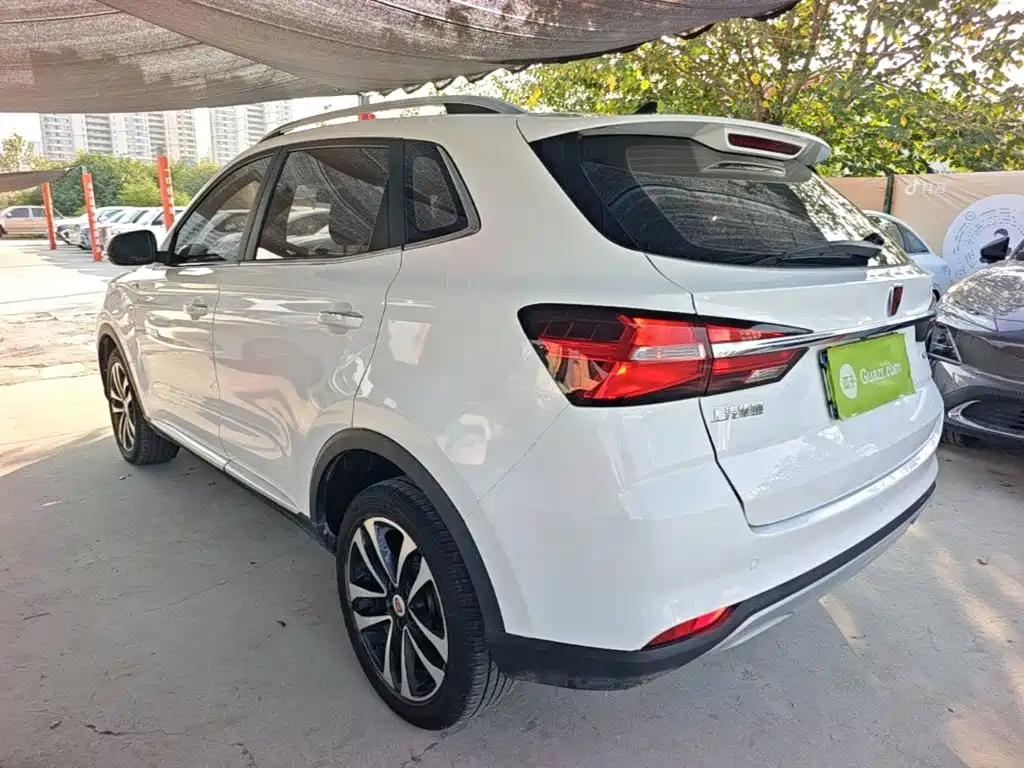 Roewe RX3 — миниатюра 5