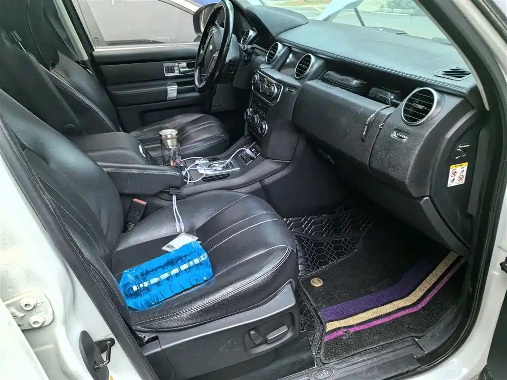 Land Rover Discovery 2015 3.0 SC V6 HSE