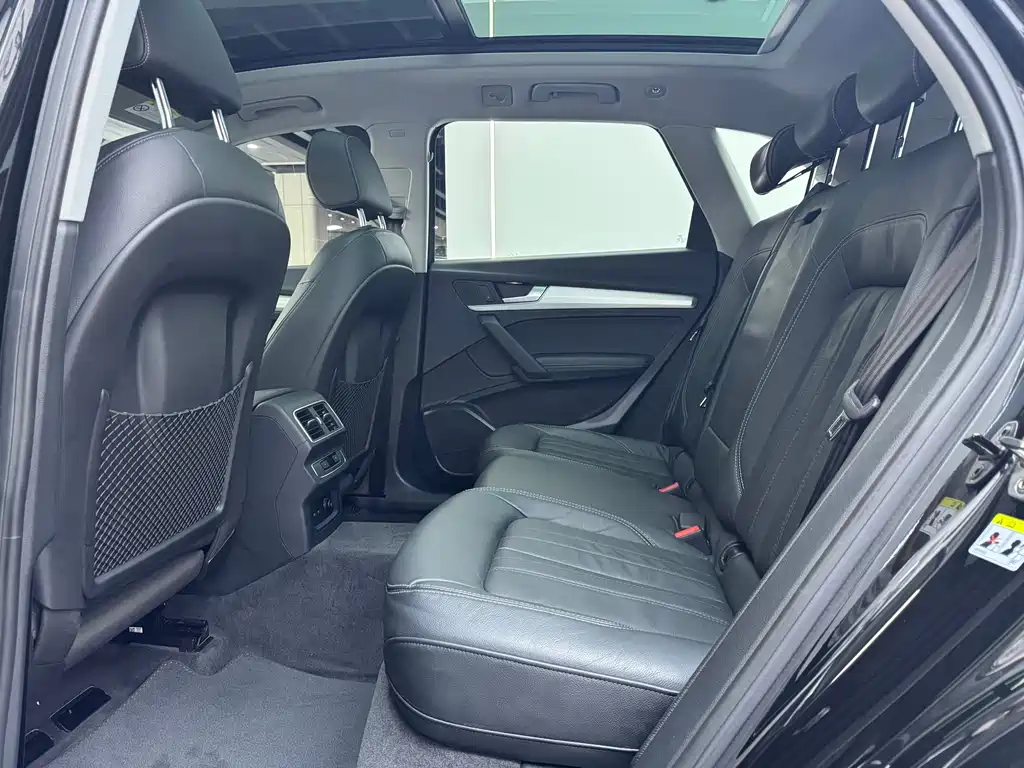 Audi Q5L — миниатюра 5