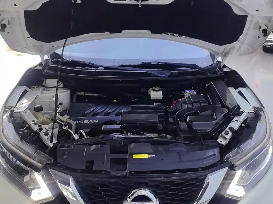 Nissan Qashqai — миниатюра 10