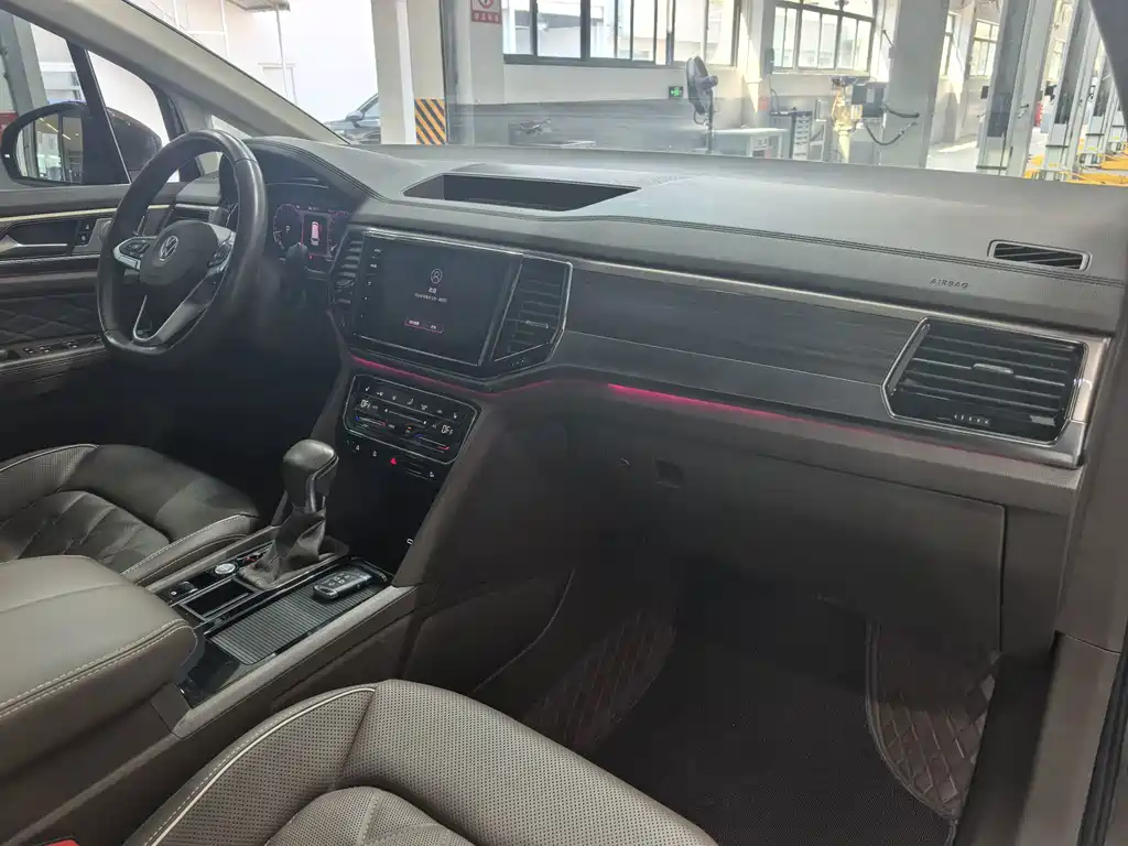 Volkswagen Viloran — миниатюра 25