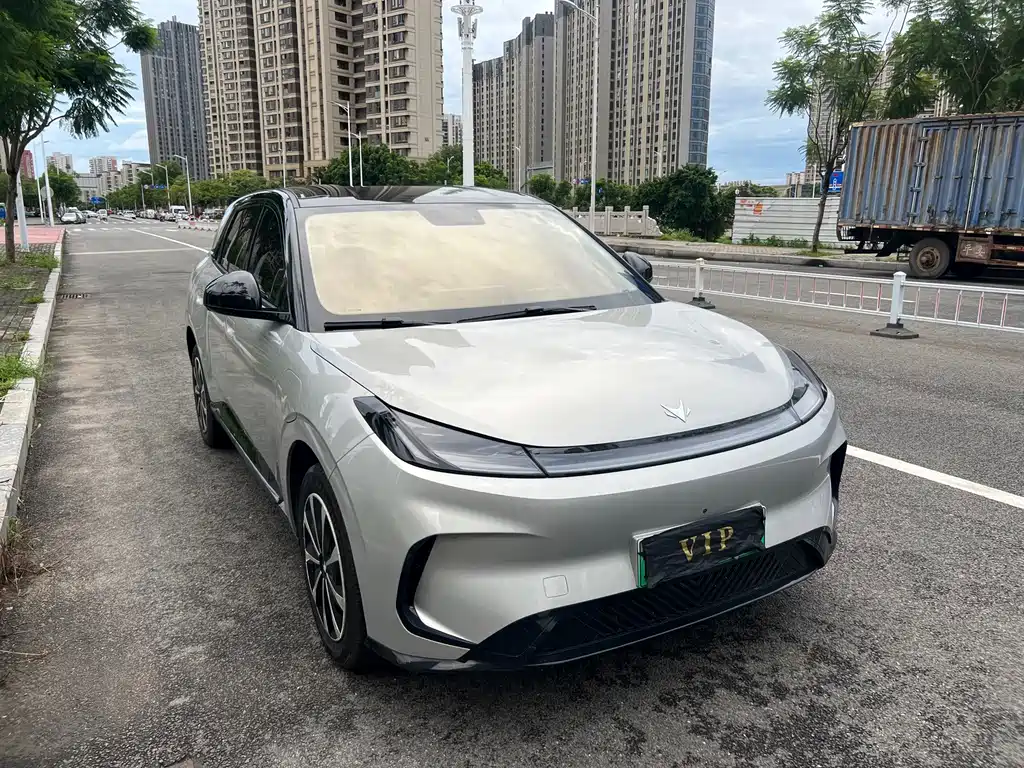 ARCFOX Beta T1 — миниатюра 3