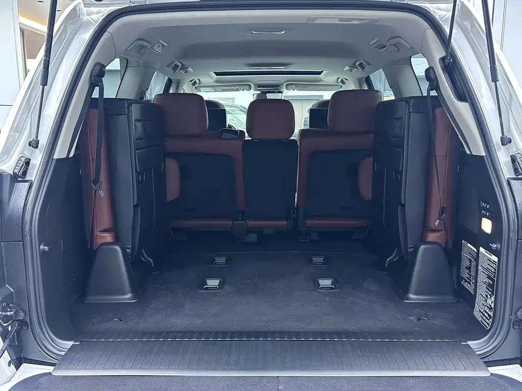 Lexus LX 2020 570