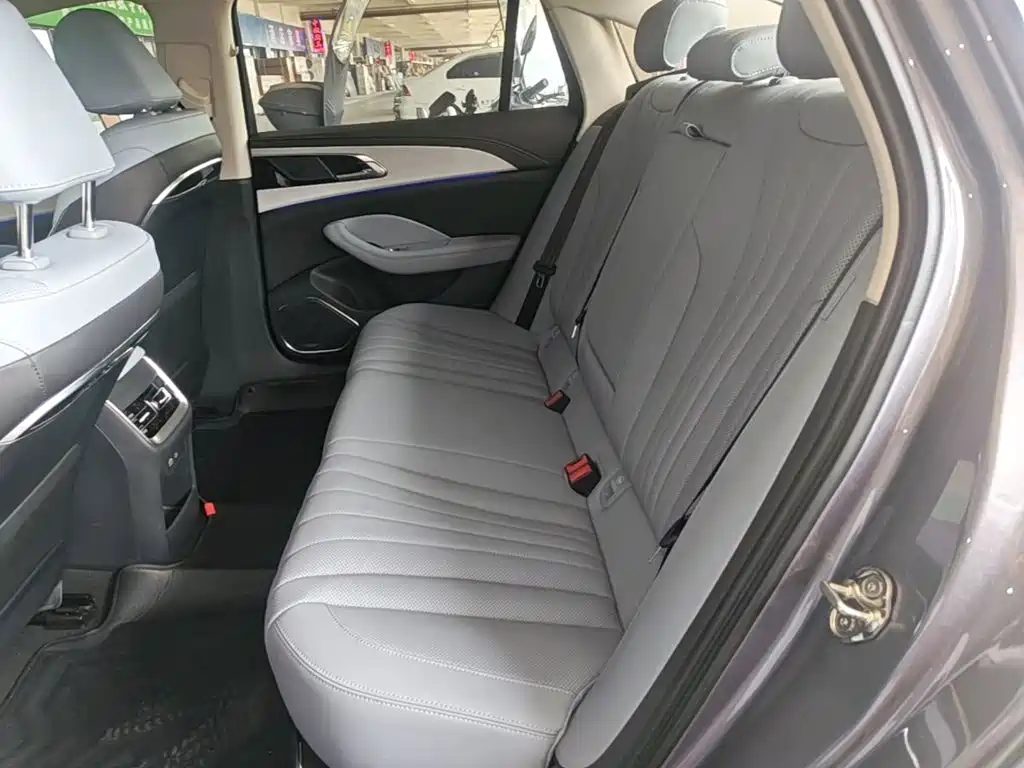 Hongqi Hongqi H5 PHEV — миниатюра 17