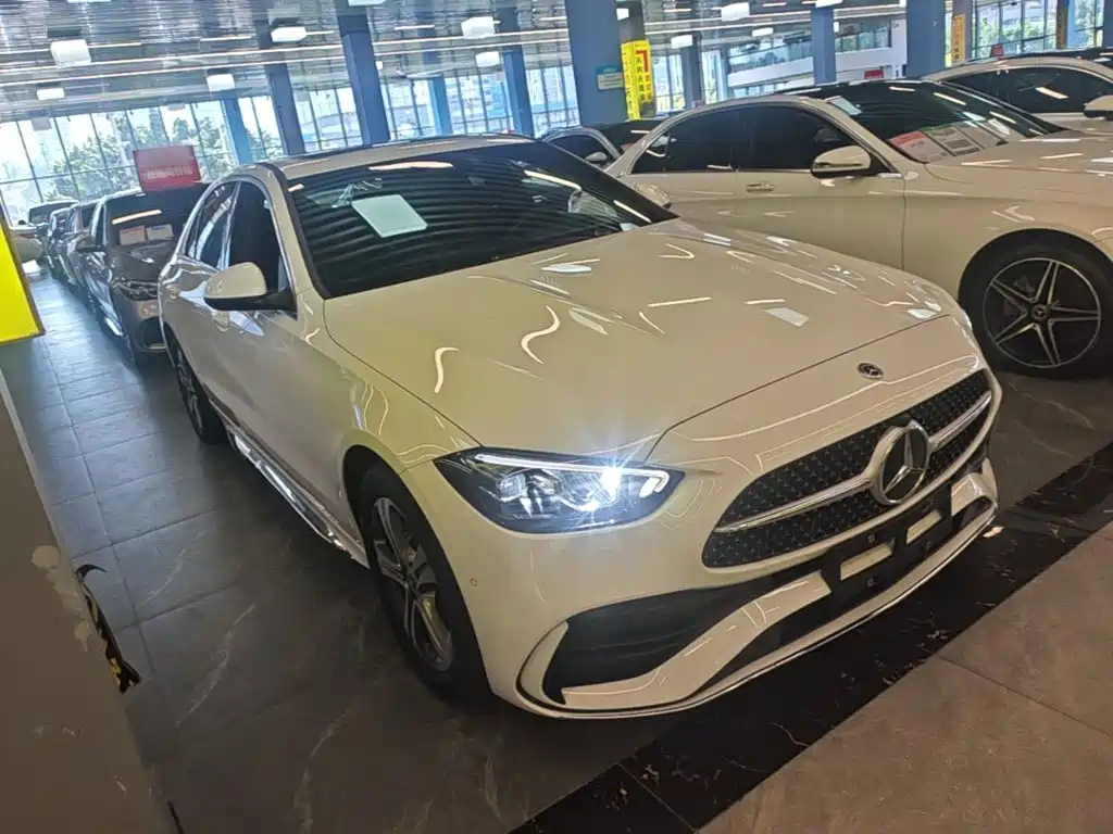 Mercedes-Benz C-Class — миниатюра 4