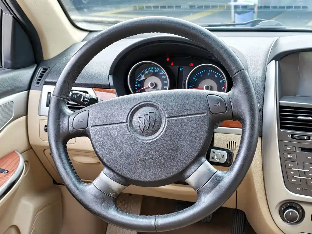 Buick Excelle — миниатюра 7