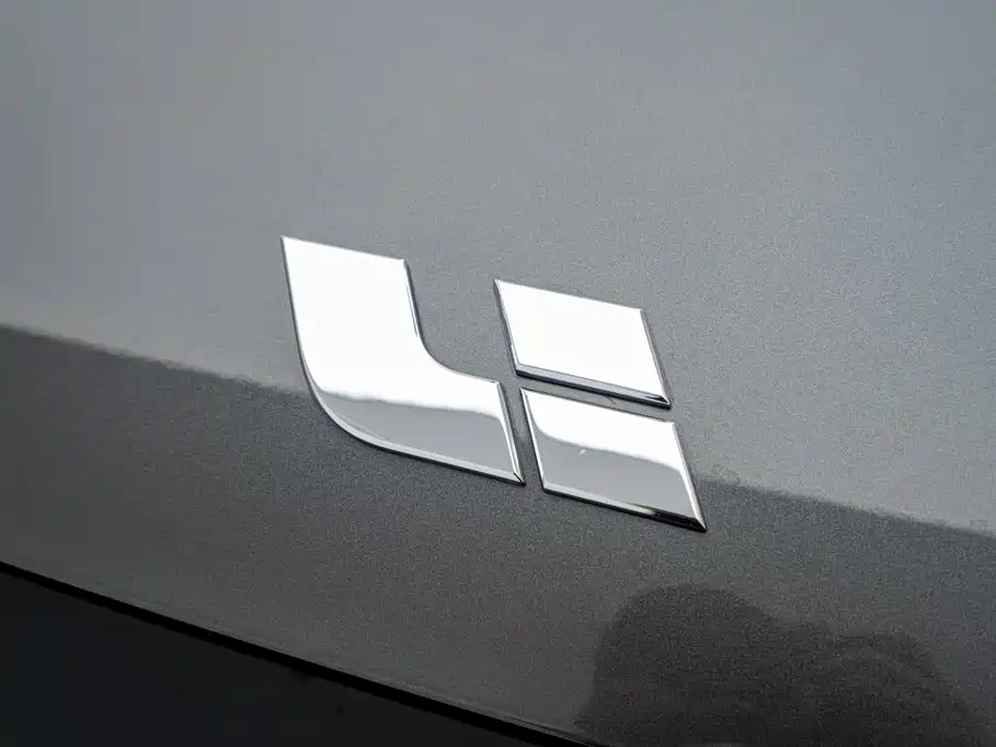 Li Auto Li ONE — миниатюра 18