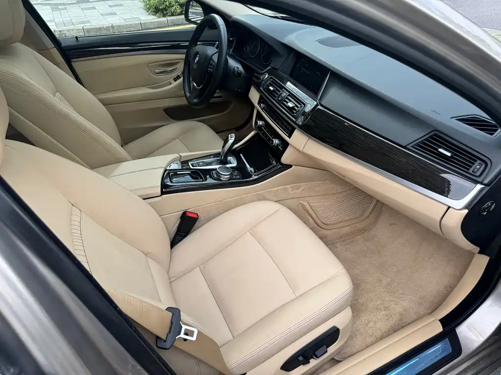 BMW 5 Series — фотографии объявления, Фото 19