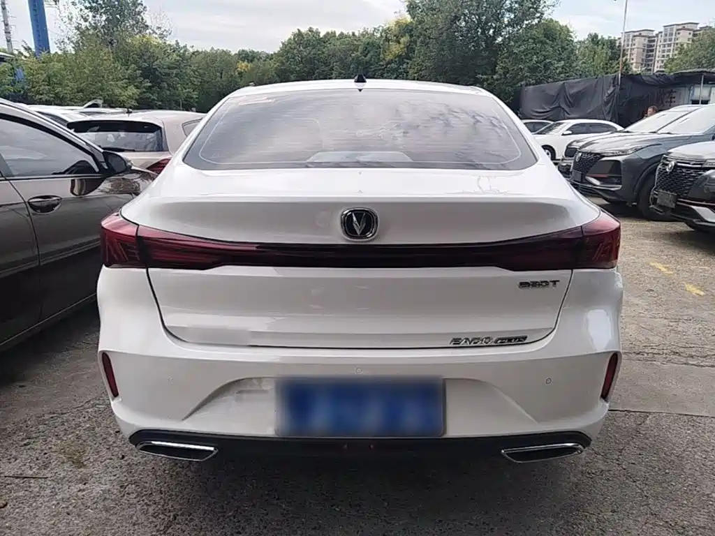 Changan Eado — миниатюра 6