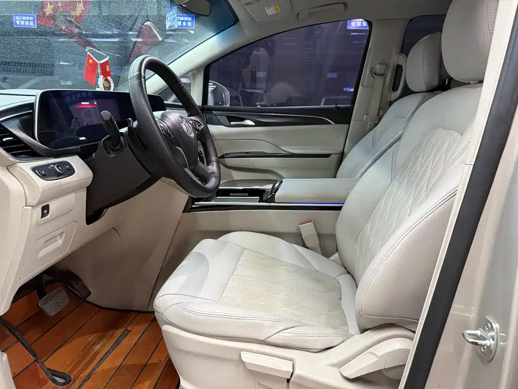 Buick GL8 2022 ES 653T Comfort