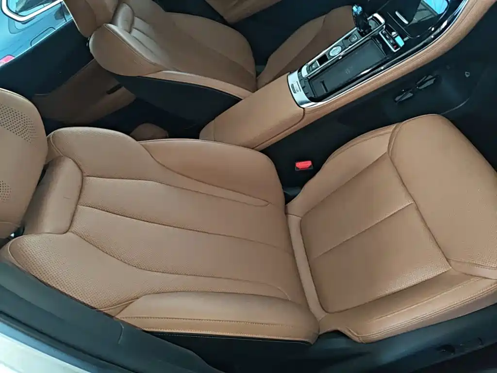 Geely Boyue L — миниатюра 25