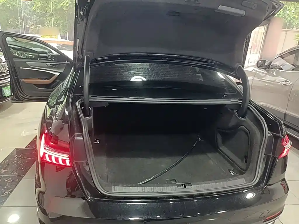 Audi A6L — миниатюра 19
