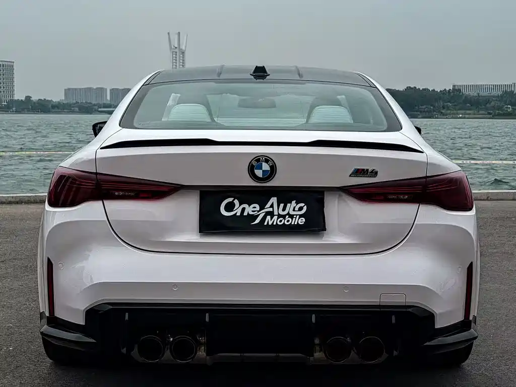 BMW M4 2024 M4 M xDrive