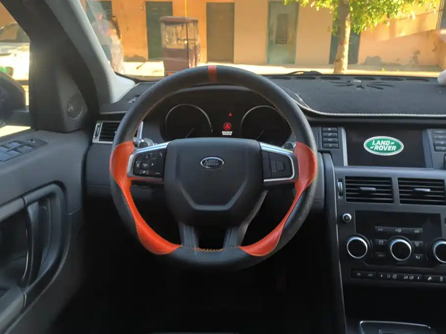 Land Rover Discovery Sport — миниатюра 15